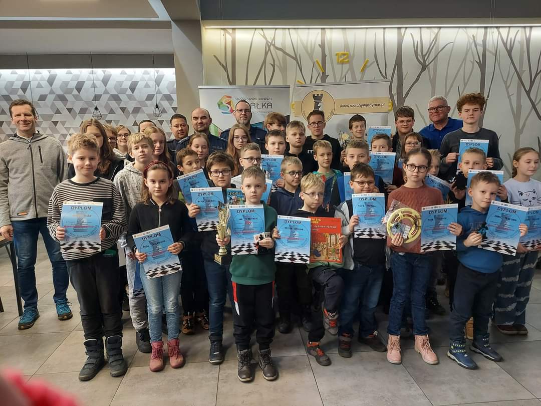 Młodzi szachiści w świętochłowickim Turnieju Szachowym