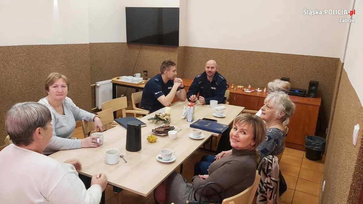 Spotkanie dzielnicowych z seniorami