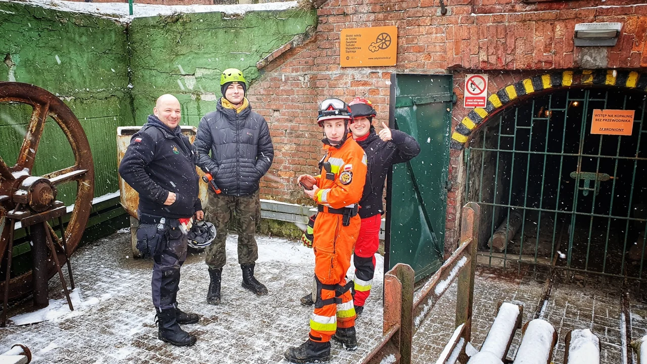 Ochotnicy z GRS OSP trenowali na terenie Kopalni Ćwiczebnej "Sztygarka" / fot. GRS OSP Ruda Śląska 12