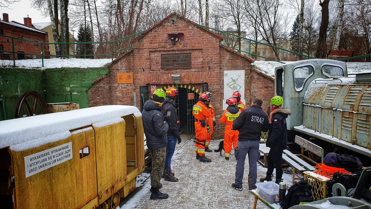 Ochotnicy z GRS OSP trenowali na terenie Kopalni Ćwiczebnej "Sztygarka" / fot. GRS OSP Ruda Śląska 14