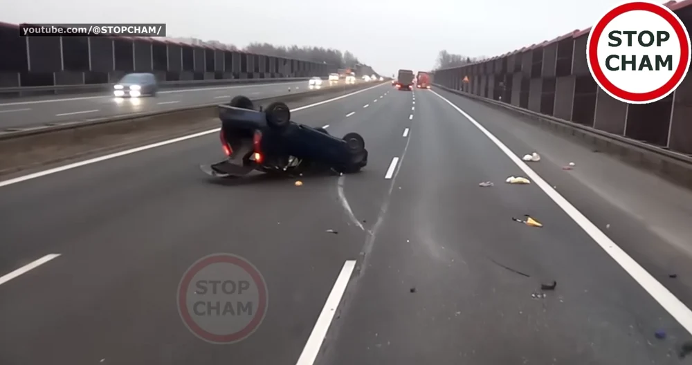 Dachowanie na autostradzie A4 w Rudzie Śląskiej. Zobaczcie nagranie! [FILM]