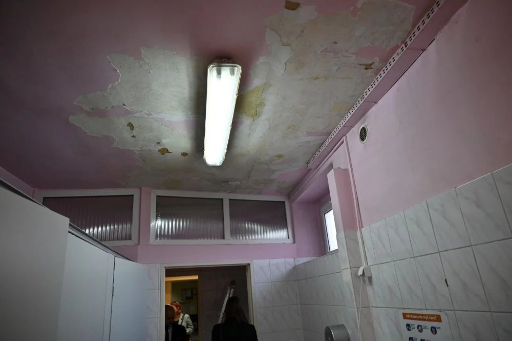 Zalanie w Zespole Szkolno-Przedszkolnym nr 2. Uczniowie przeszli na nauczanie zdalne