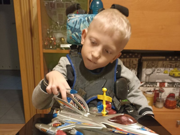 Ośmioletni Rafał z Tychów potrzebuje naszej pomocy. Mózgowe porażenie dziecięce tyszanina