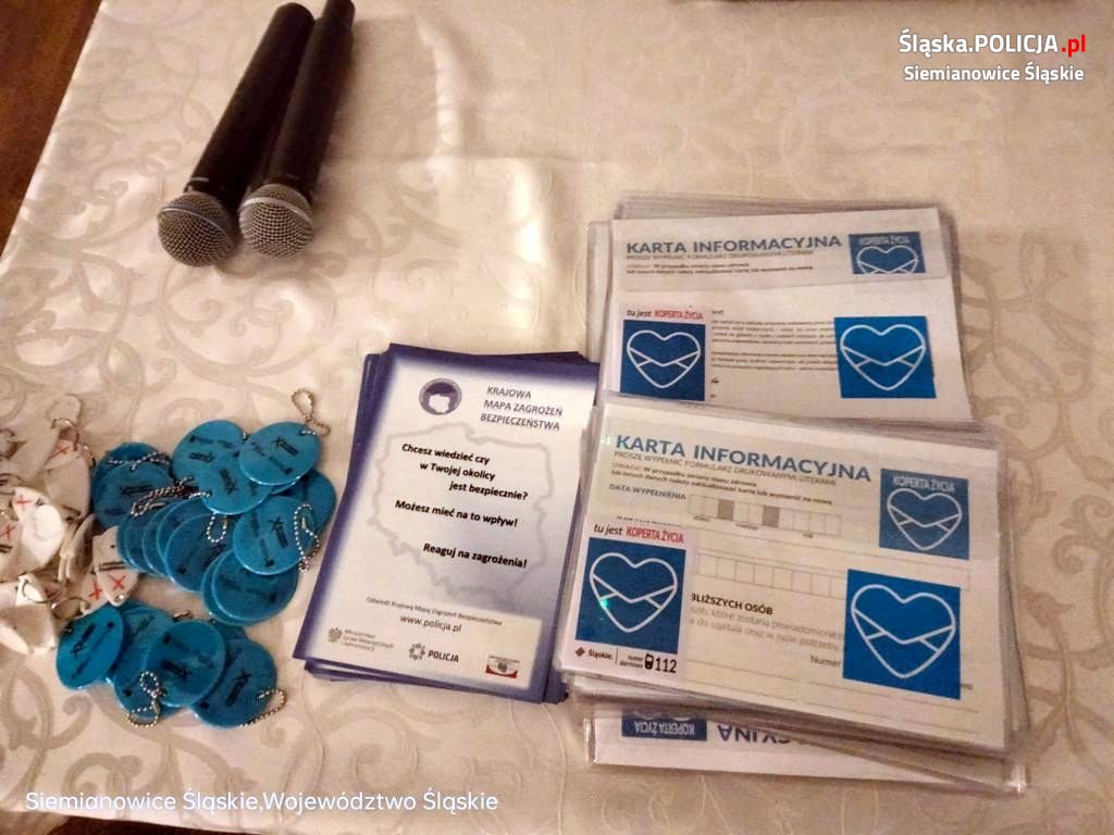 Policjanci spotkali się ze słuchaczami Uniwersytetu Trzeciego Wieku