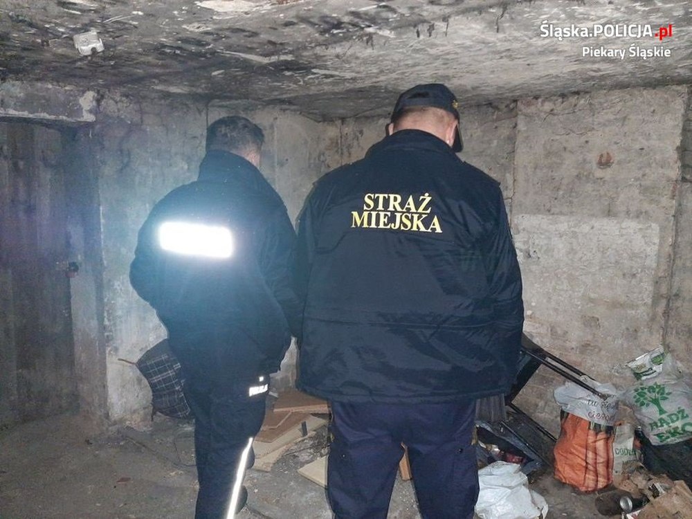 Policjanci i strażnicy w trosce o bezdomnych. Nie odwracajmy wzroku!