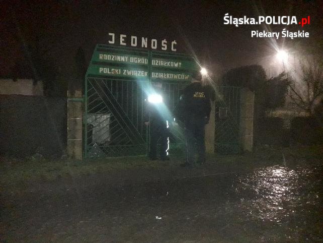 W trosce o osoby bezdomne. Piekarscy policjanci prowadzą patrole