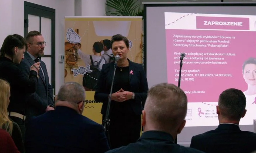 Walczmy z rakiem profilaktyką. Cykl wykładów o nowotworach kobiecych