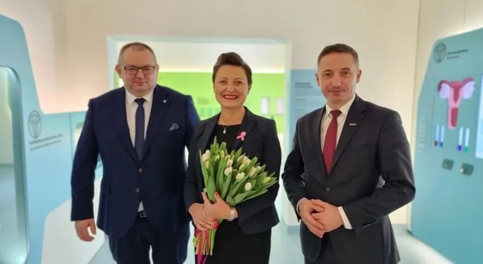 Walczmy z rakiem profilaktyką. Cykl wykładów o nowotworach kobiecych