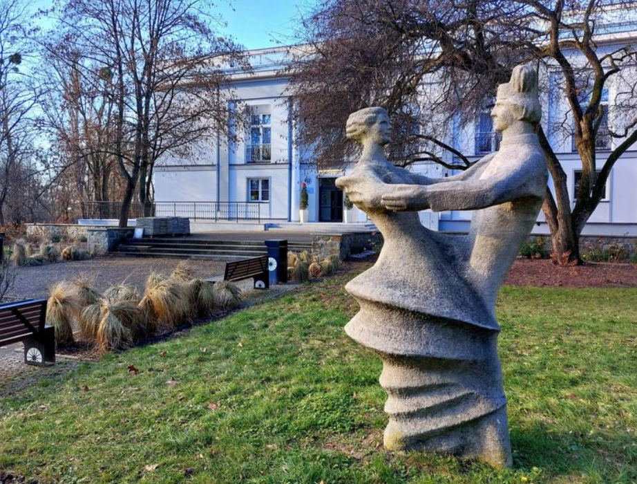 Dom Kultury Chwałowice jak nowy. Remont zbliża się ku końcowi