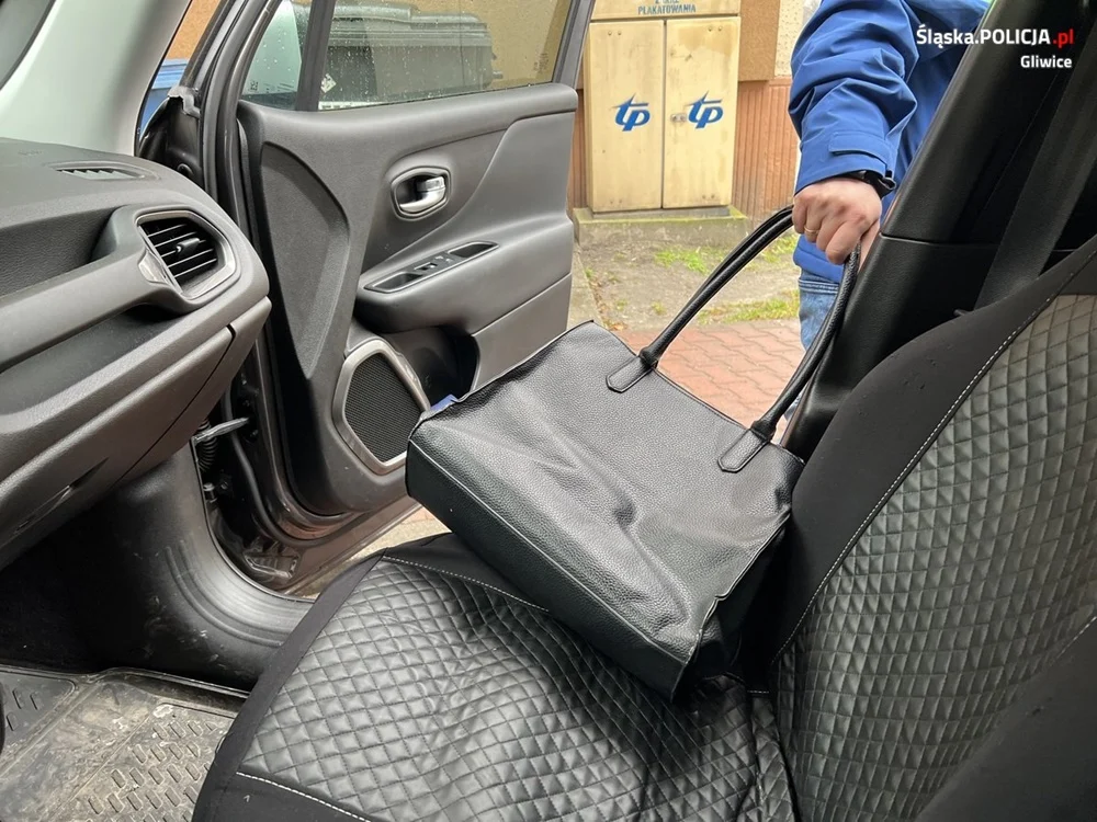 Skradziono torebki z siedzeń samochodu w Gliwicach. Sprawą zajęli się już kryminalni!