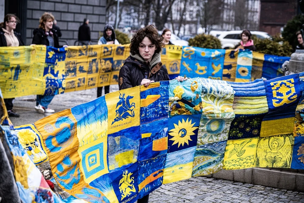 Wstęga Nadziei dla Ukrainy. Rok od wybuchu wojny na Ukrainie