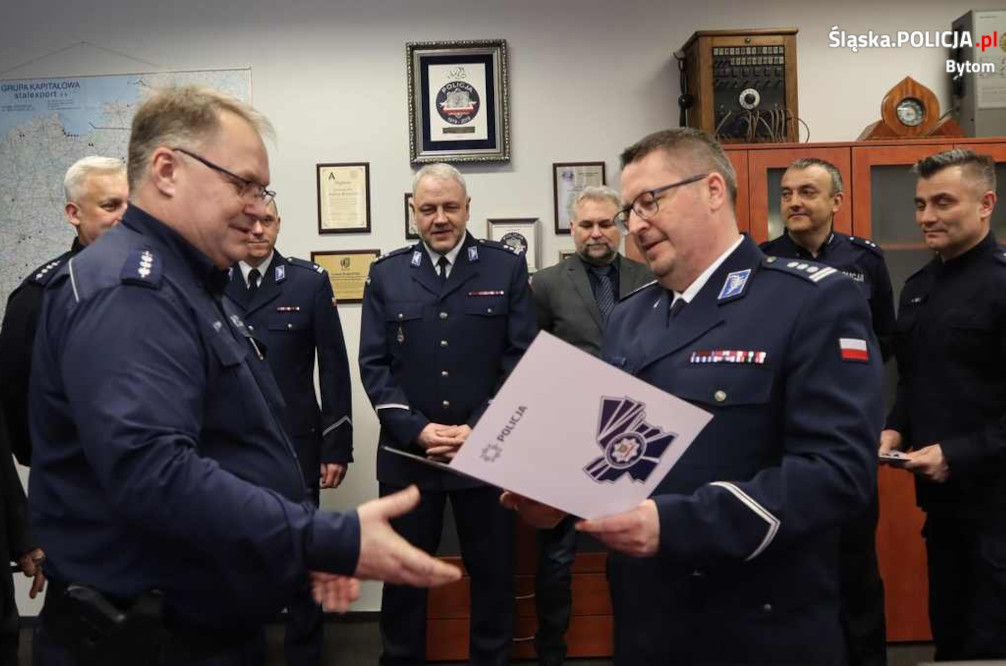 Pożegnanie z mundurem w bytomskiej komendzie