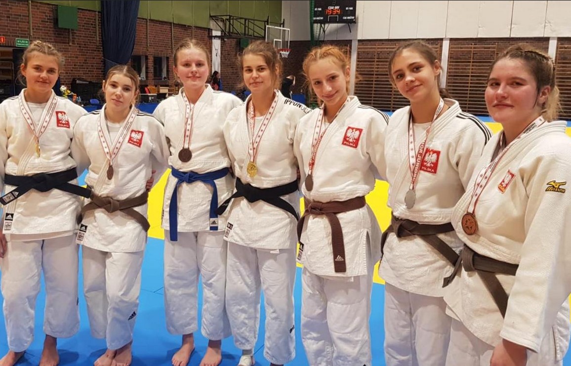Dziesięć medali judoków i judoczek Czarnych Bytom w Pucharze Polski Juniorów i Juniorek
