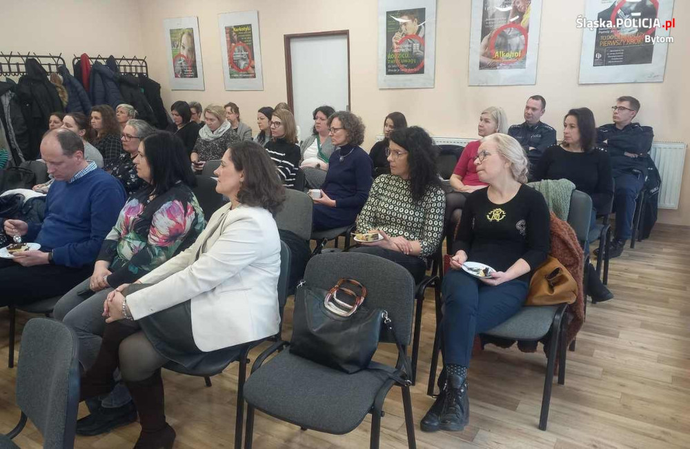 „Relacja ma MOC” - profilaktyka przemocy domowej