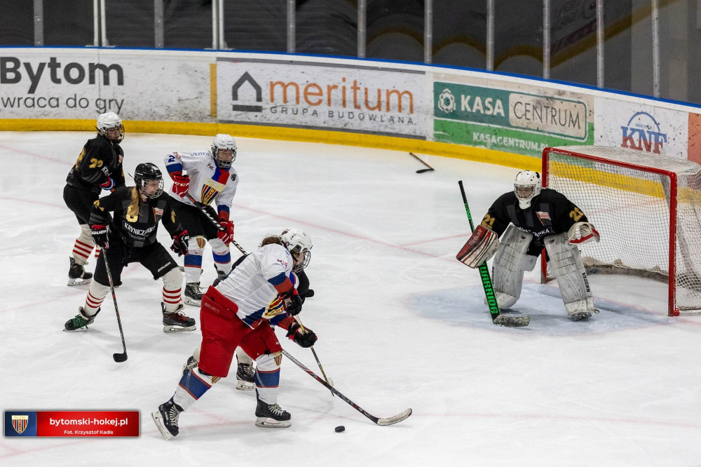 Ważne mecze przed koszykarzami i hokeistkami