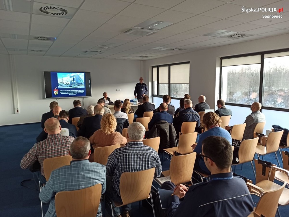 Podsumowanie pracy sosnowieckich policjantów. Posiedzenie KBiPP Rady Miejskiej