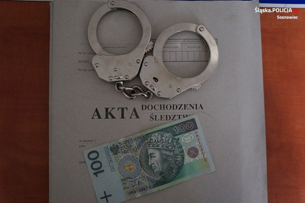 Nietrzeźwy wszczął awanturę domową. Zaproponował policjantom 1000 zł łapówki!