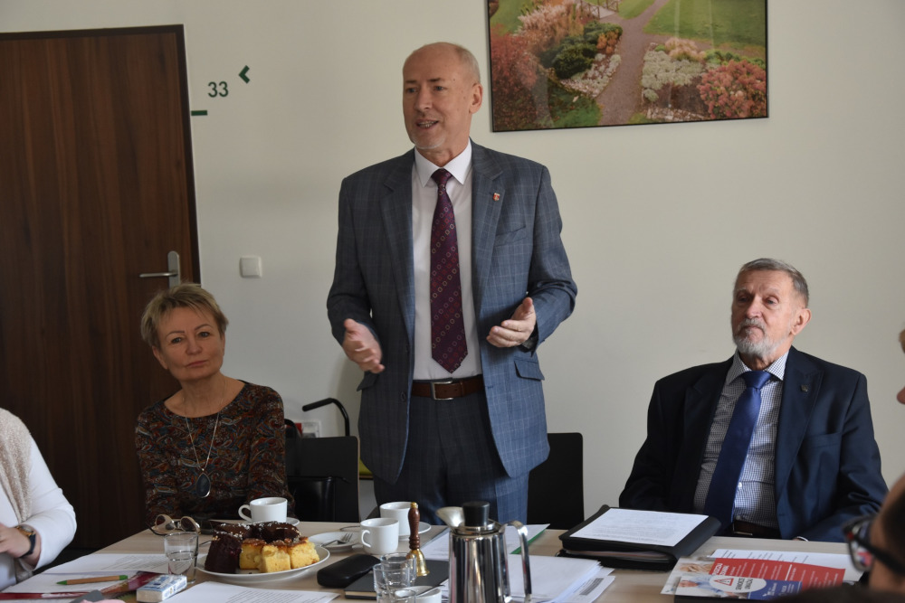 Seniorzy w silnej reprezentacji. Za nami posiedzenie Forum Seniorów Powiatu Mikołowskiego