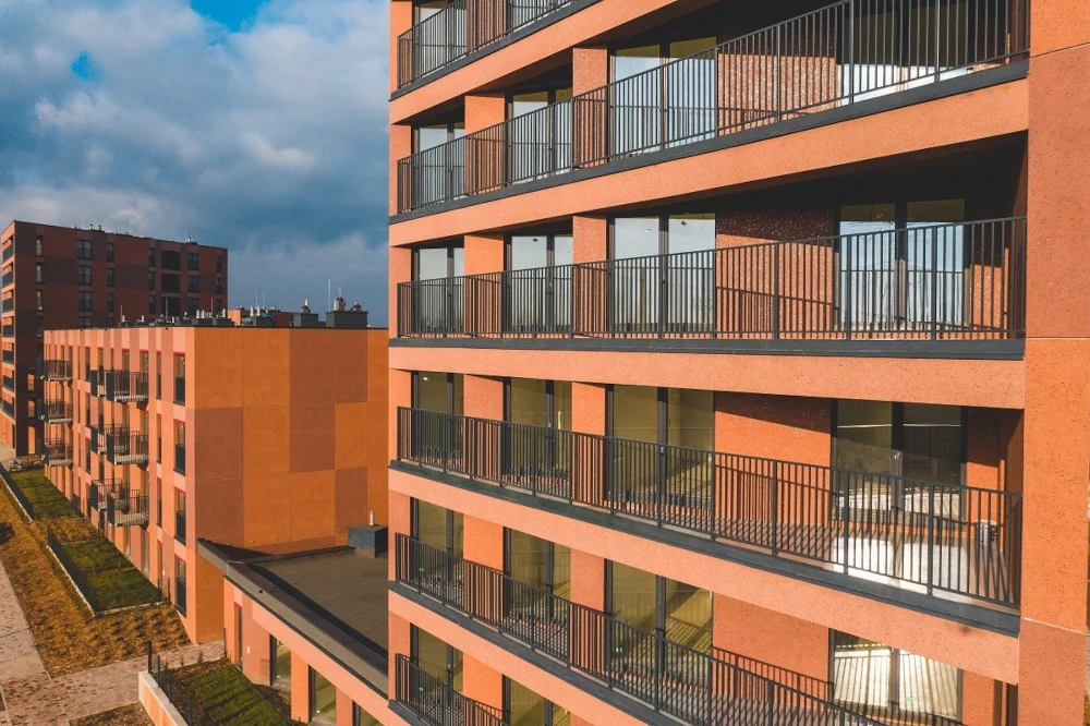 Zamieszanie wokół stawek czynszu na Nowym Nikiszowcu. PFR „zamraża” czynsze do 2025 roku