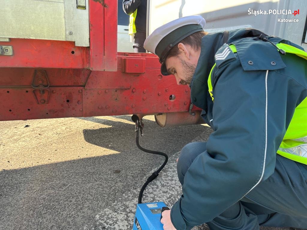 Katowicka Policja i inspektorzy WITD dla ochrony środowiska