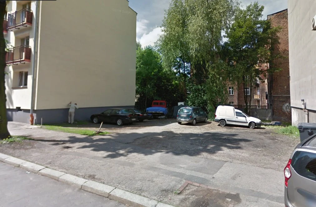 Działalność przy ul. Bogedaina utrudnia życie mieszkańcom. Radny prosi o interwencję