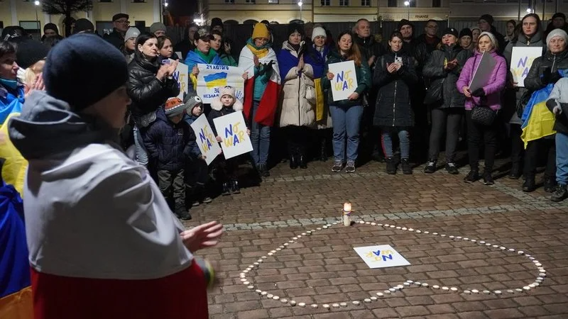 „Rok oporu” – na żorskim Rynku upamiętniono ofiary wojny w Ukrainie