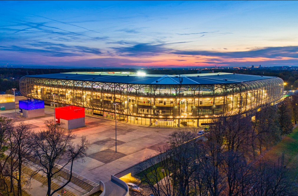 Górnik Zabrze zamyka sektor gości. Powód? Budowa czwartej trybuny