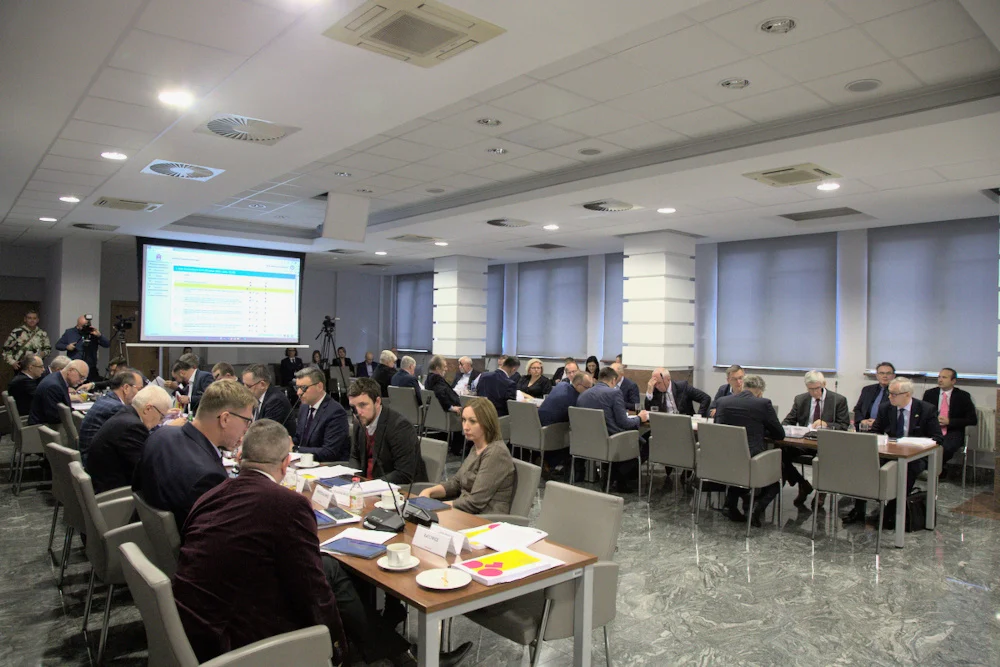 Zgromadzenie GZM zdecydowało o przyznaniu 41 mln zł z Funduszu Odporności. To pomoc dla 24 gmin