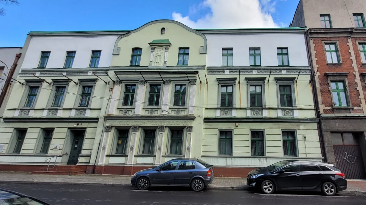 W planach nowe mieszkania komunalne. Mają powstać w dawnym budynku biblioteki w Wirku