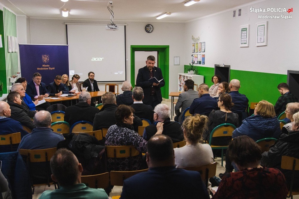 Spotkania prezydenta Wodzisławia Śląskiego i dzielnicowych z mieszkańcami