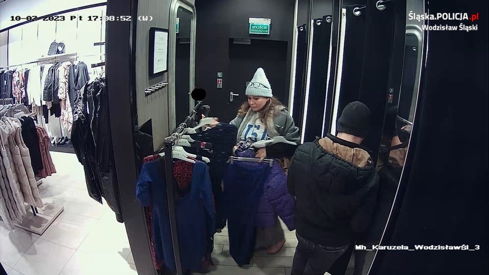 Ukradła ubrania w centrum handlowym w Wodzisławiu Śląskim. Poznajesz ją?