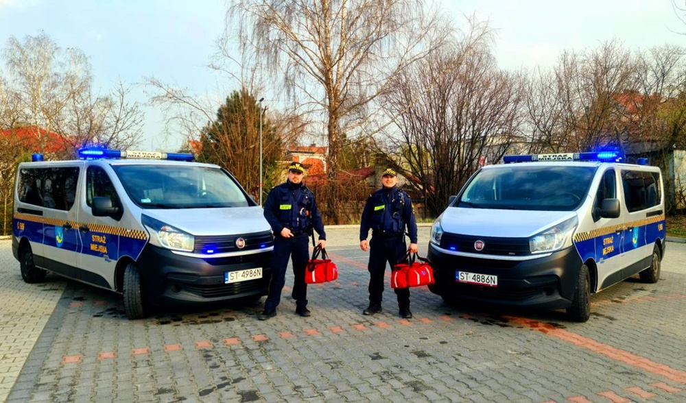 Kolejny zagubiony senior bezpiecznie wrócił do domu. Czujni Strażnicy Miejscy