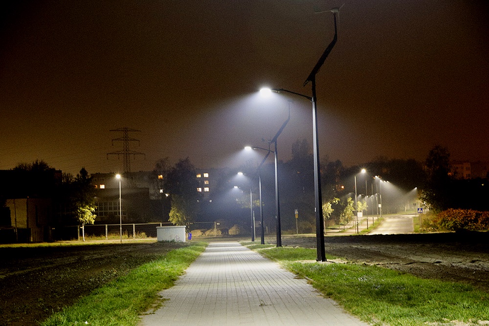 Świecenie ekologicznie i oszczędnie. Oszczędności w Siemianowicach Śląskich