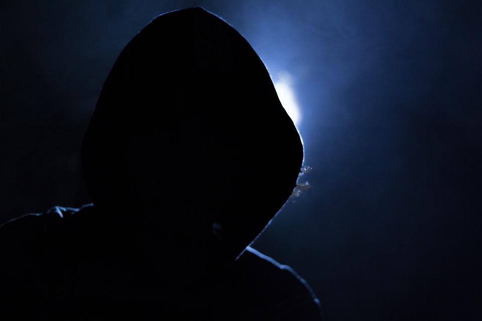 Nowy typ ataków oszustów! Cyberprzestępcy podszywają się pod CBZC!