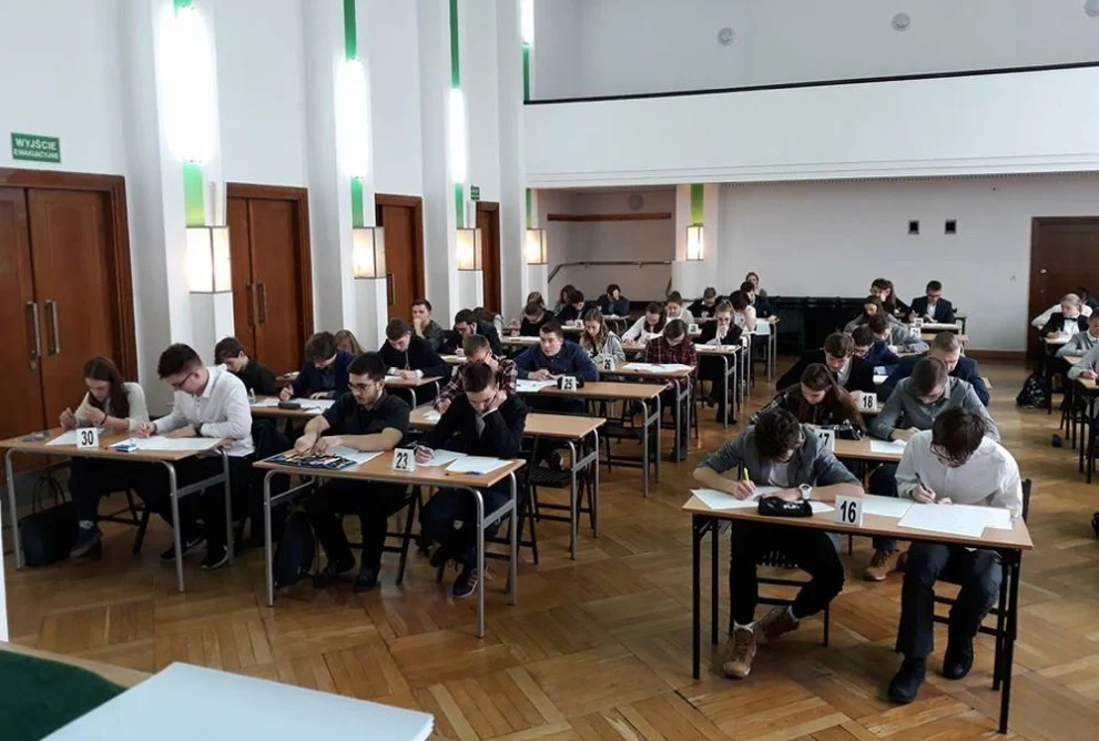 Zmagania uczniów w XX edycji Piekarskich Dni Matematyki