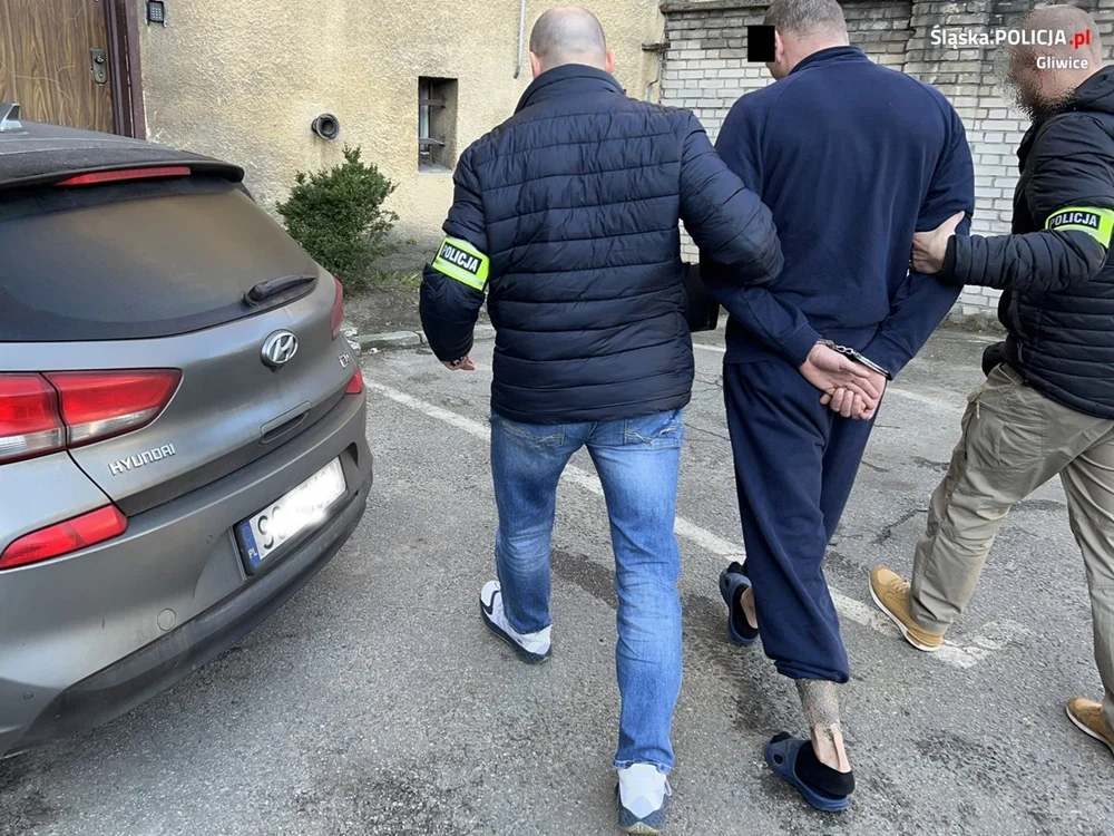 Narkotykowy proceder w Gliwicach. Policjanci zatrzymali 39-letniego mężczyznę [WIDEO]