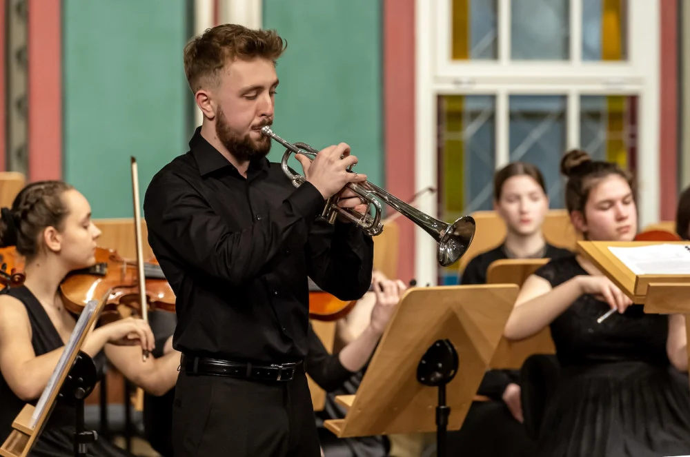 Kosmiczny koncert dyplomantów