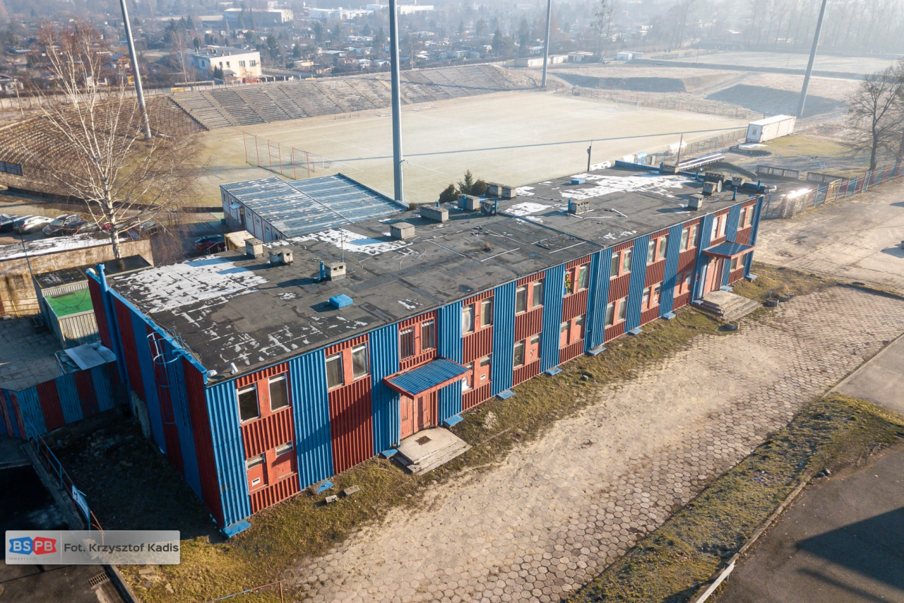 "Krzywy domek" przy ul. Olimpijskiej odchodzi w niepamięć! / fot. UM Bytom (Krzysztof Kadis) 6