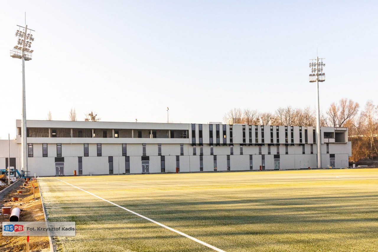 "Krzywy domek" przy ul. Olimpijskiej odchodzi w niepamięć! / fot. UM Bytom (Krzysztof Kadis) 10