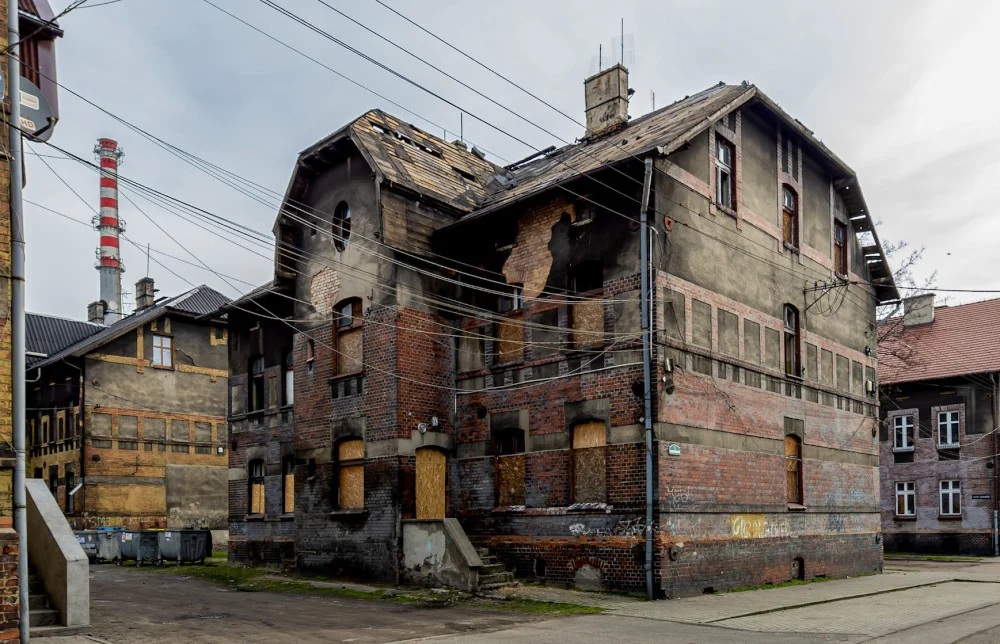 Bytom: Ruszają remonty budynków mieszkalnych w Bobrku