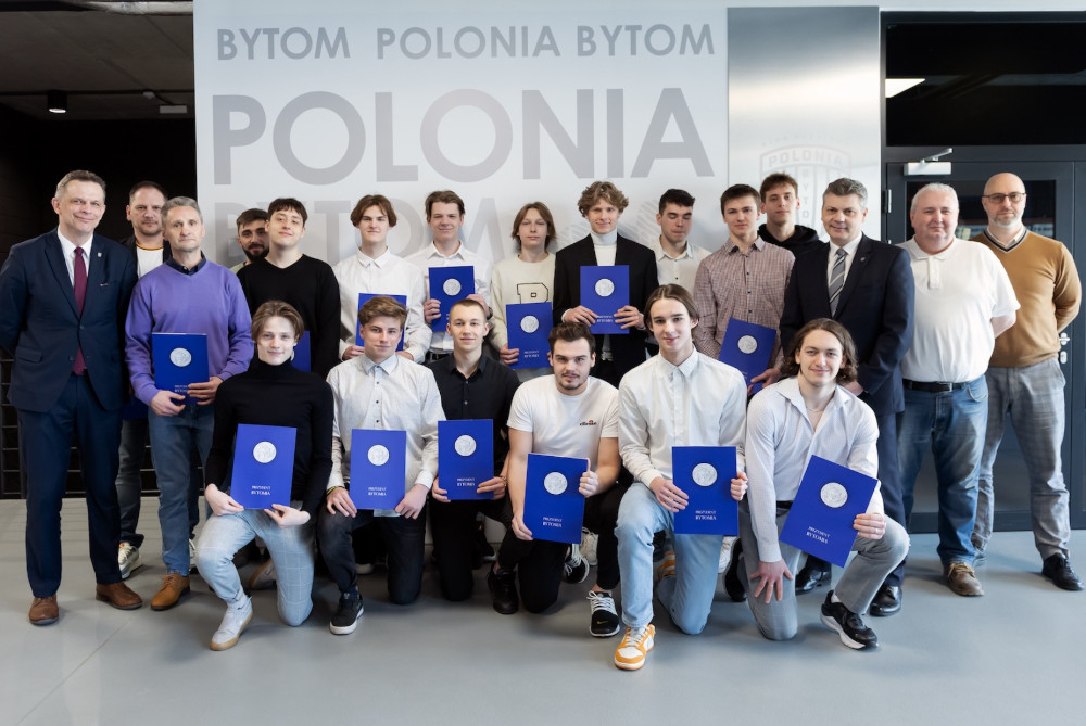 Prezydent Bytomia pogratulował Mistrzostwa Polski młodym hokeistom Polonii Bytom