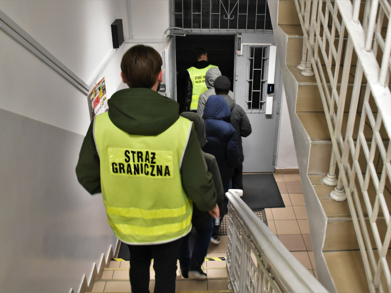 Straż Graniczna zatrzymała 5 cudzoziemców. Wszyscy przebywali nielegalnie w Polsce!