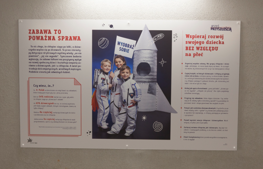 Sosnowiec: Nowe tablice pod rondem Praw Kobiet