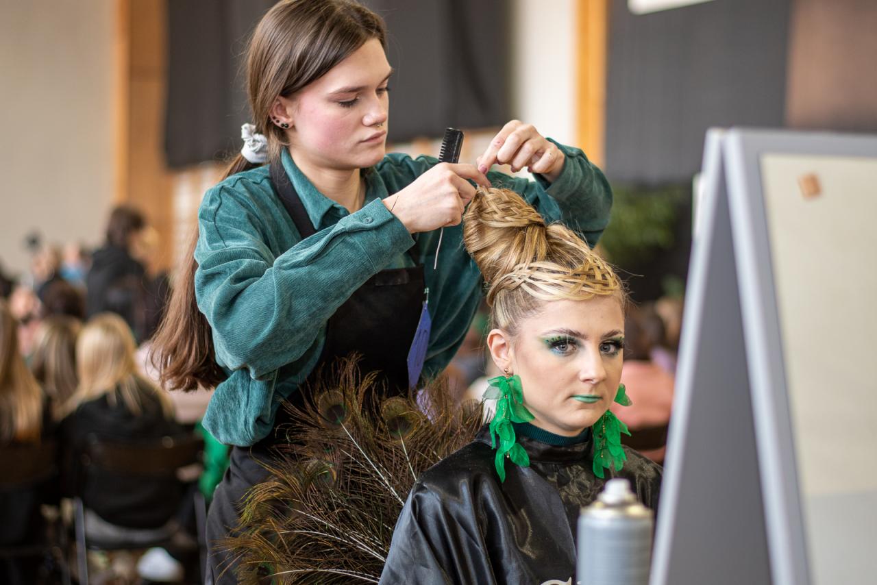 Finał VIII edycji Ogólnopolskiego Konkursu "Młody mistrz fryzjerstwa" 7