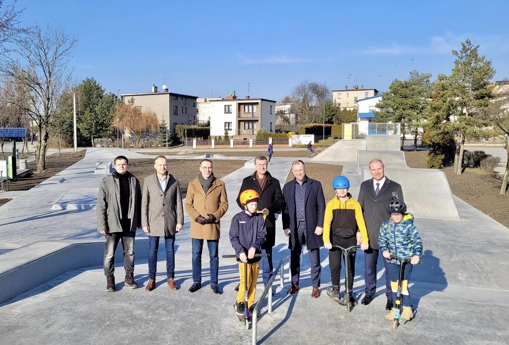 Mikołów: Skatepark na Grażyńskiego został oddany do użytku