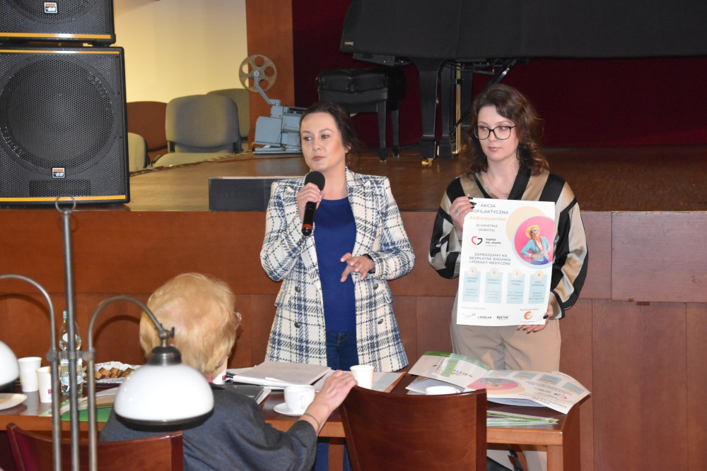 Mikołów: Seniorzy gotowi na wiosnę. Spotkanie w bibliotece