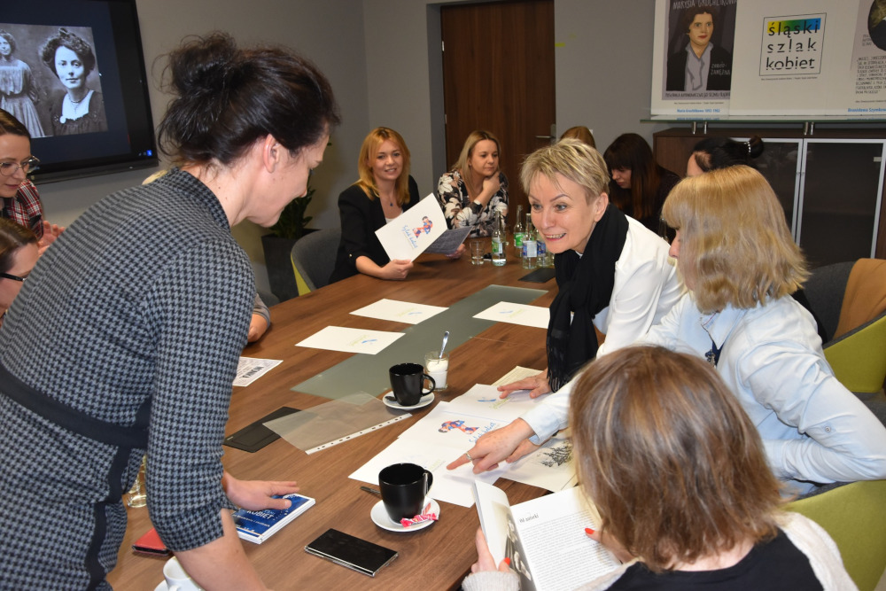 Mikołów: Tak tworzy się HERstoria