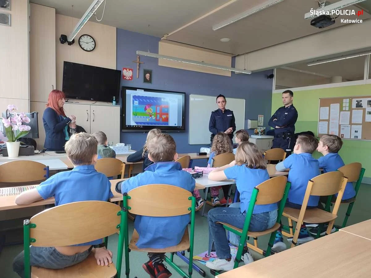 Bezpieczny pasażer - spotkanie z uczniami szkół podstawowych