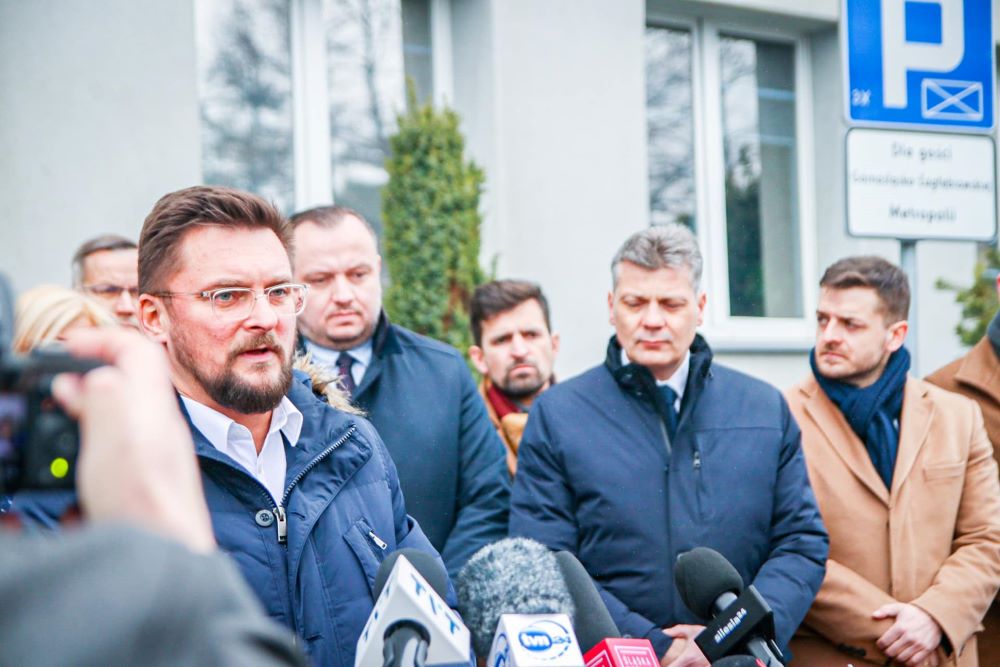 Prezydent Katowic Marcin Krupa staje murem za marszałkiem województwa