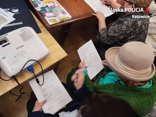 Debata społeczna o bezpieczeństwie seniorów